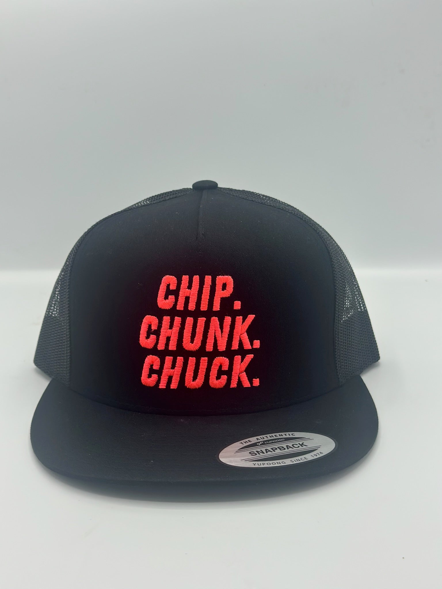 Chip, Chunk, Chuck in black/red