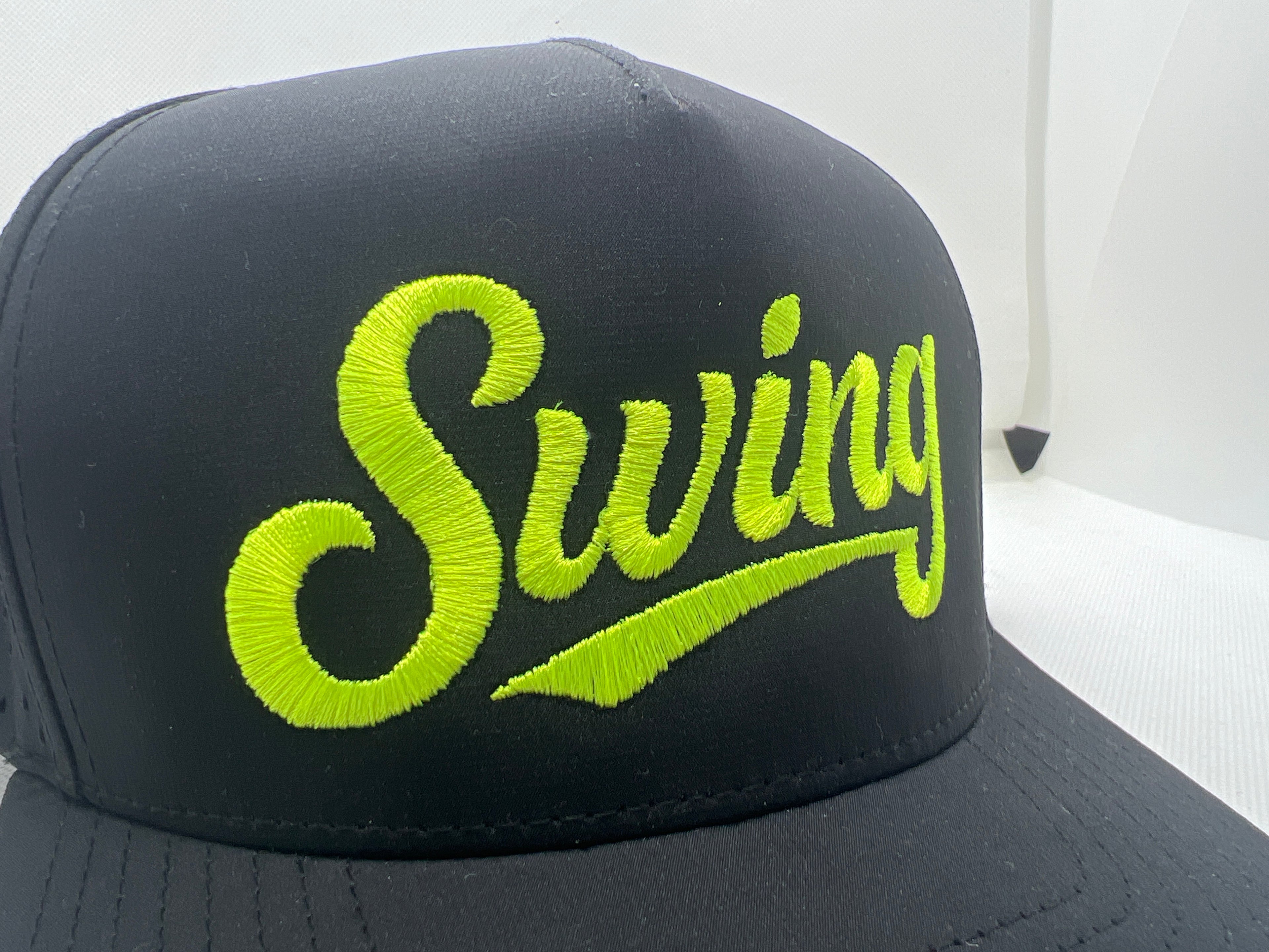 Swing SnapBack - Black/green