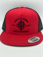 Ranch style trucker - red/black