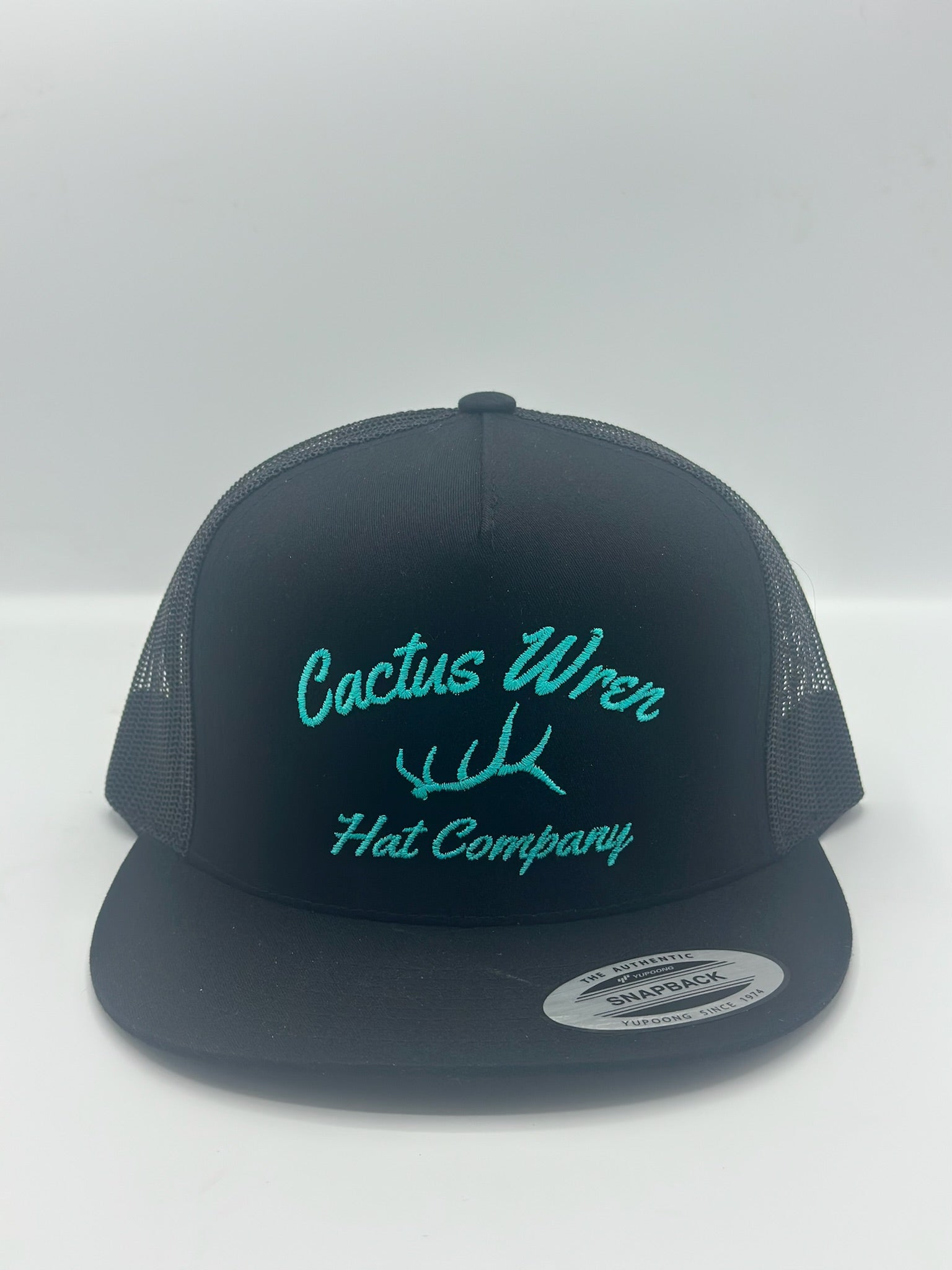 Deer Shed Hat in black/turquoise