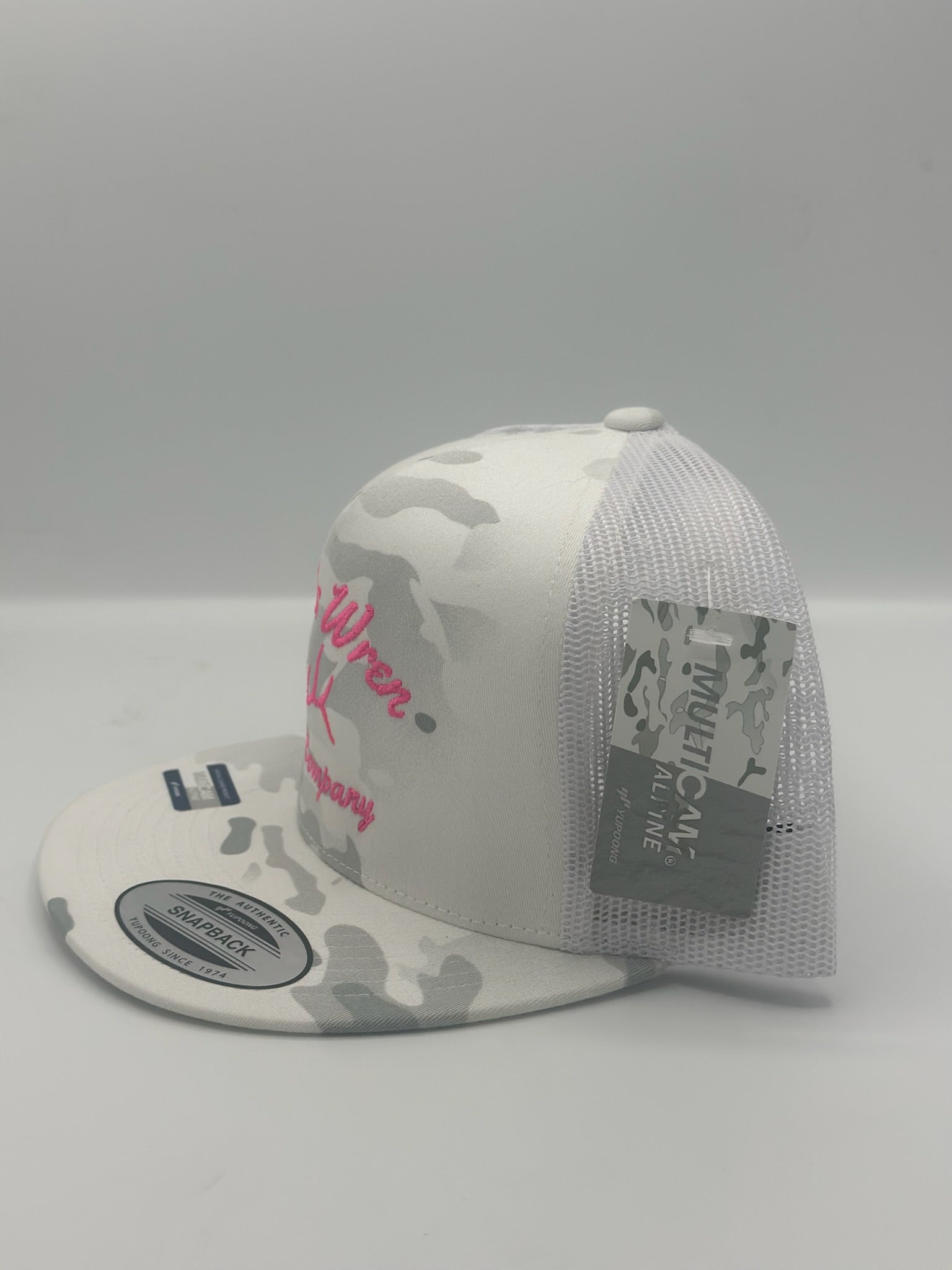 White Camo Deer Shed in white/pink