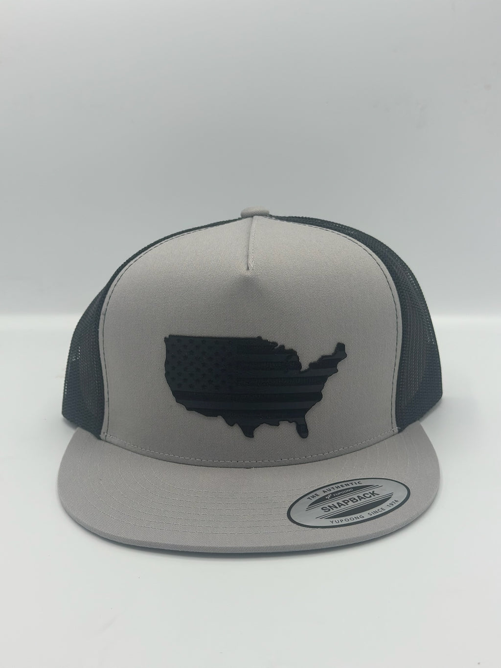 Stealth America in grey/black with metal/black patch