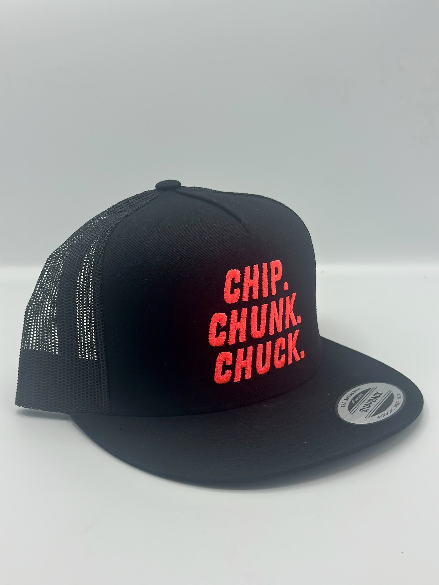 Chip, Chunk, Chuck in black/red